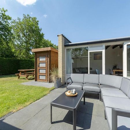 Contemporary Bungalow With Garden Sint Maartensvlotbrug 外观 照片